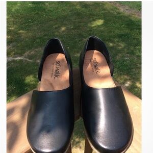 SoftWalk Black Women’s Slip-On Comfort Loafers
